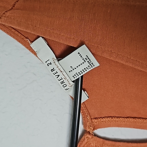 Forever 21 Contemporary Sleeveless V-neck Jumpsuit Drawstring Waist Pockets S - Picture 3 of 8